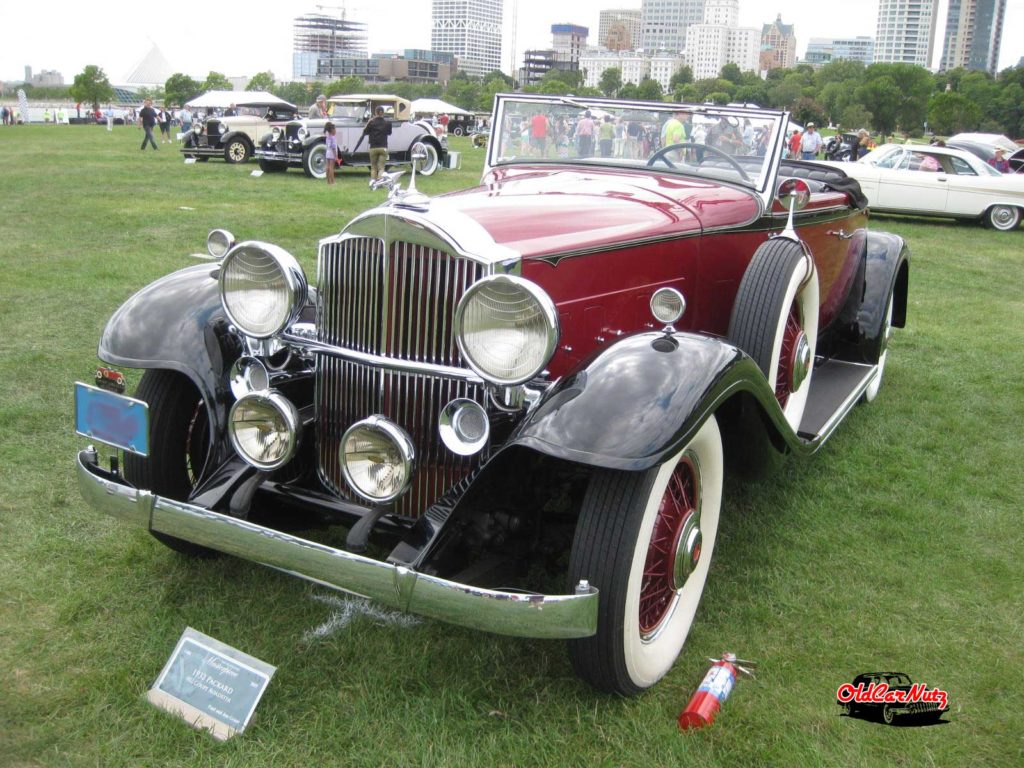1932 Packard 902 Coupe Roadster - Cars of the 1930s