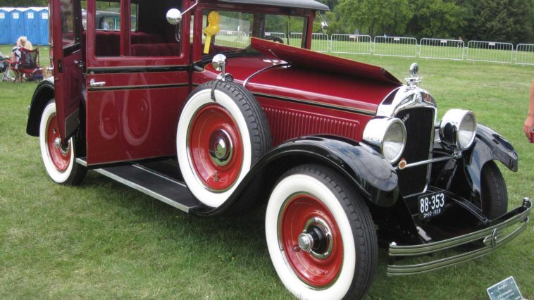 1928 Hupmobile Model E-4 Series Sedan