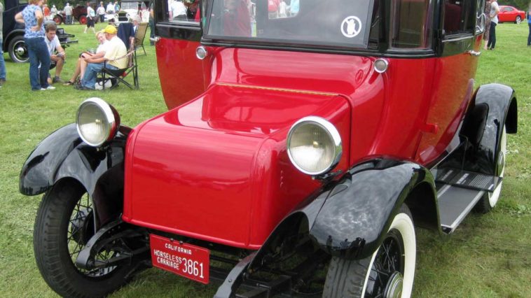 1931 Detroit Electric Model 97 Brougham