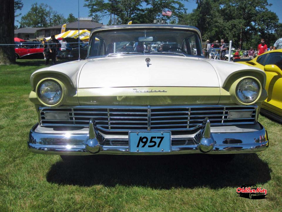 1957 Ford Fairlane 500